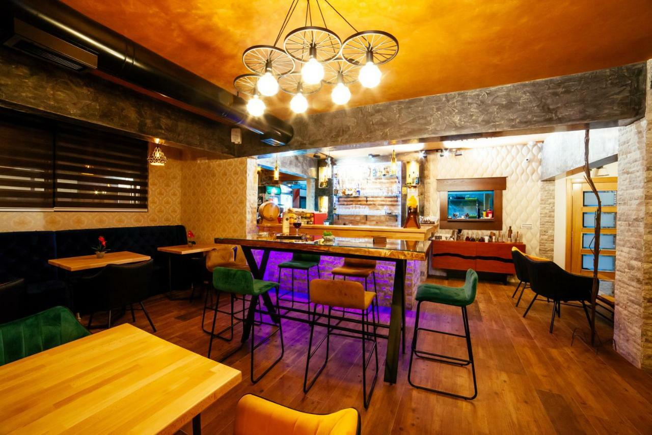Hotel Platinum Ulcinj Luaran gambar