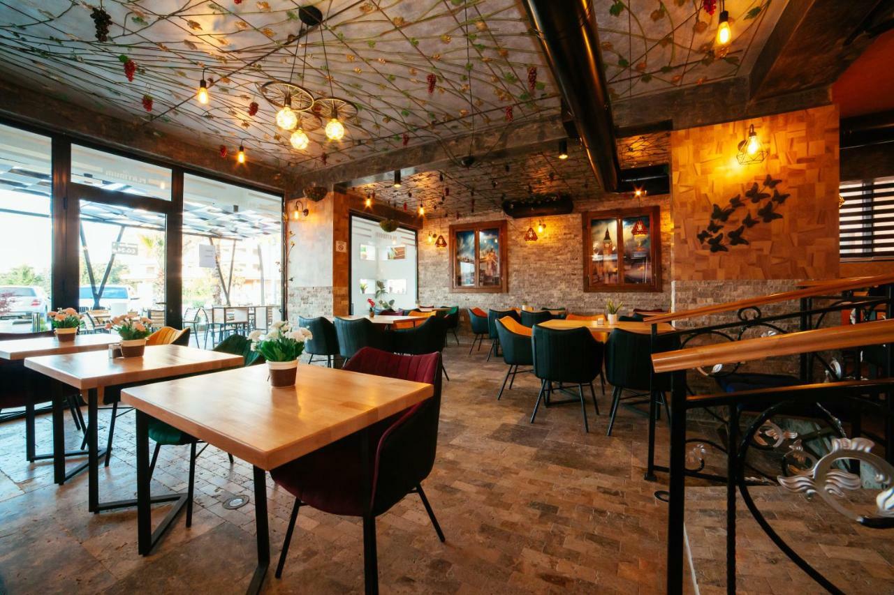 Hotel Platinum Ulcinj Luaran gambar