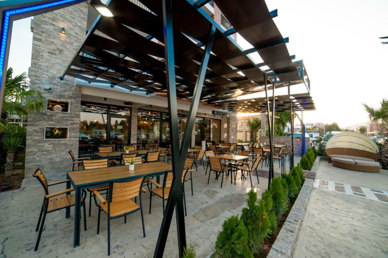 Hotel Platinum Ulcinj Luaran gambar