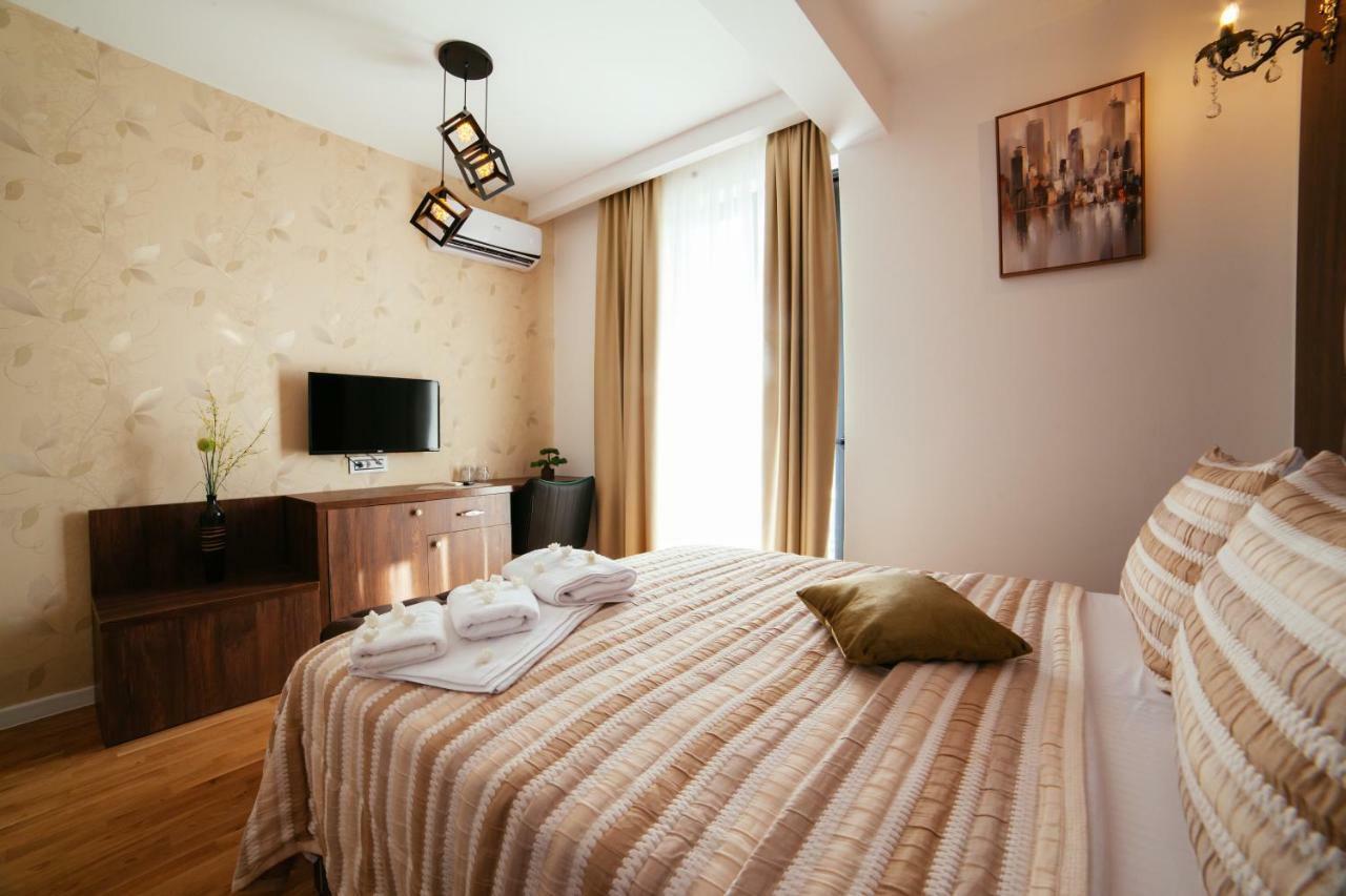 Hotel Platinum Ulcinj Luaran gambar