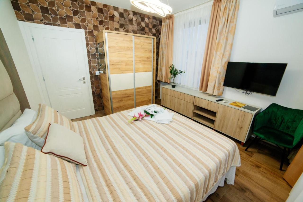 Hotel Platinum Ulcinj Luaran gambar