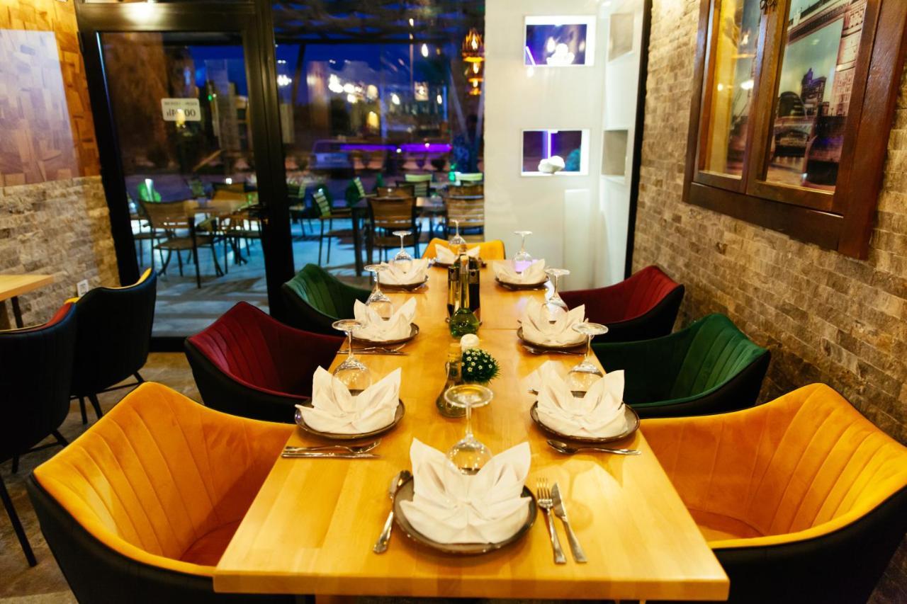 Hotel Platinum Ulcinj Luaran gambar